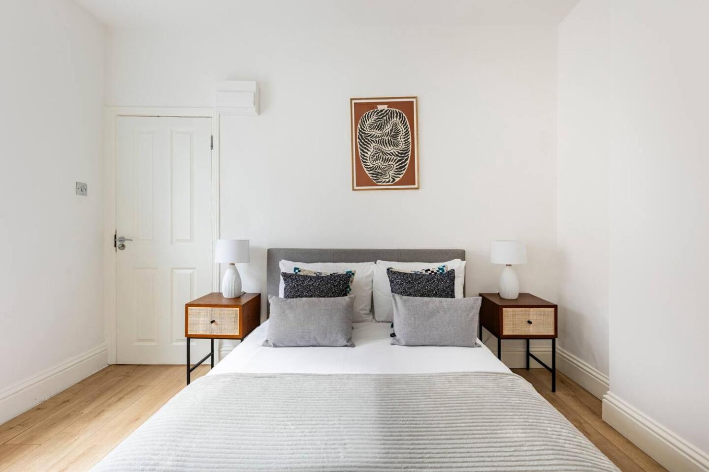 Stylish One Bedroom Apartment In Greater Λονδίνο Εξωτερικό φωτογραφία